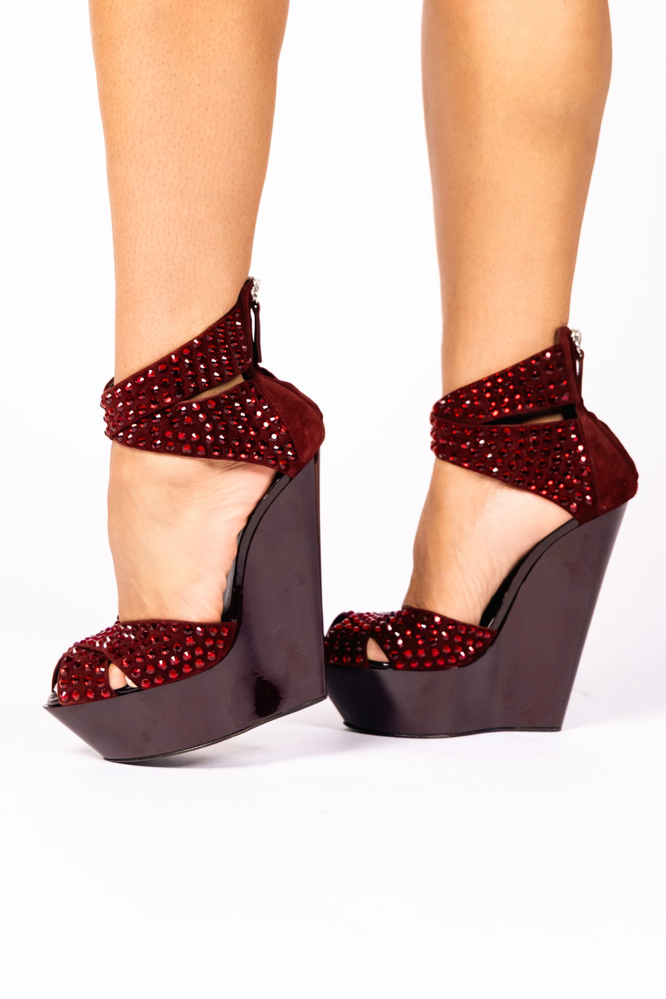 Giuseppe Zanotti Crystal-Embellished Wedge Sandals