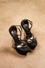 Alexander McQueen FW2011 Suede & Metal Heel Pump